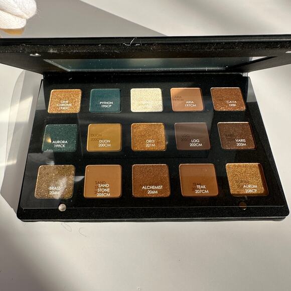 Natasha Denona Gold Palette Original Large Pan Version 15 Shades Brand New - Picture 7 of 16